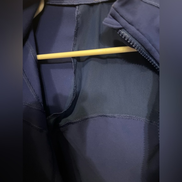 Lululemon Athletica Jacket with Breathable Back and Thumb Hole Sz 10 - Picture 10 of 15